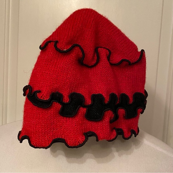 JES IRIE WEAR HAT RED BLACK KNIT ACCESSORY SIZE M main image 7